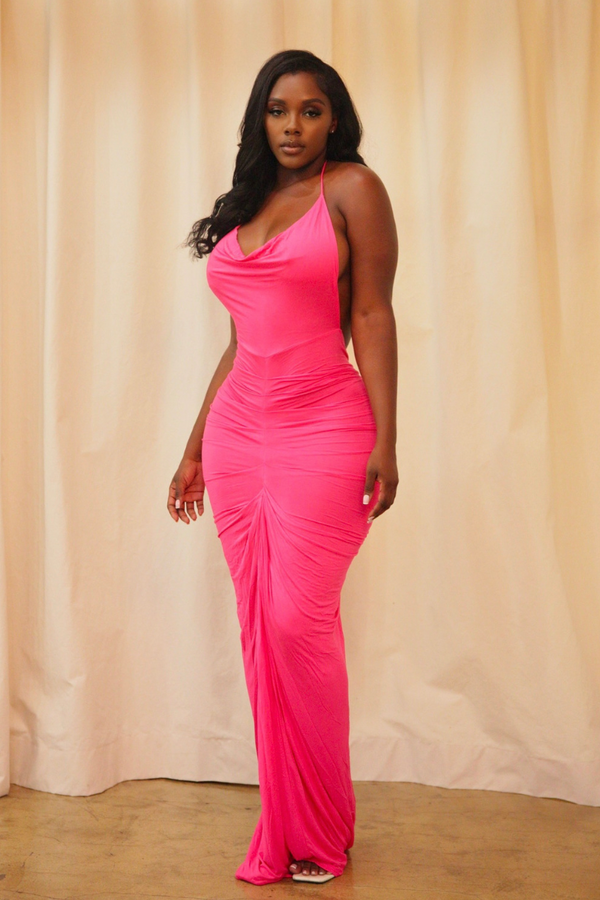 All eyes on me Ruched dress (Pink)